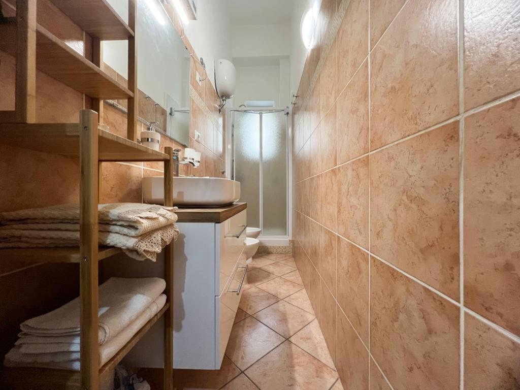 A Casa Di Ala Apartment โรม ภายนอก รูปภาพ